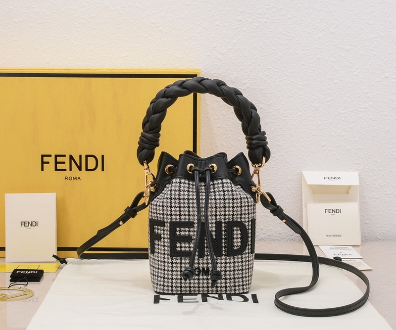 Fendi Handbags 193